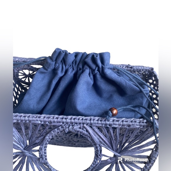 House of Harlow 1960 Raffia Woven Basket Purse - Picture 3 of 9